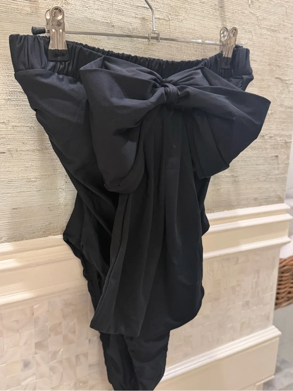 New small Anthropologie celandine Suzanna Strapless Bow One-Piece Swimsuit black